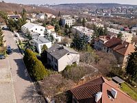 Prodej rodinného domu s pozemkem 906 m2, Praha 4 - Krč - Prodej pozemek 906 m2_Praha Krč_03.jpg