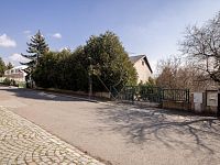 Prodej rodinného domu s pozemkem 906 m2, Praha 4 - Krč - Prodej pozemek 906 m2_Praha Krč_06.jpg