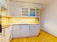 Prodej bytu 3+1, 75 m², po rekonstrukci, Ahepjukova, Ostrava - K.jpg