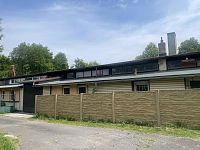 Prodej výrobní haly se zázemím v obci Kozlovice - IMG_8506.JPG