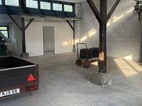 Prodej výrobní haly se zázemím v obci Kozlovice - IMG_8915.JPG