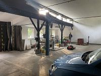 Prodej výrobní haly se zázemím v obci Kozlovice - IMG_8939.JPG