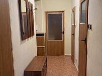 Prodej bytu 2+1 na ulici Školská čtvrť ve Frenštátě pod Radhoštěm - IMG_2090.JPG