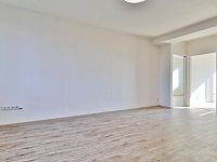 Pronájem bytu 3+1 a balkon, Mongolská, Ostrava - R.jpg