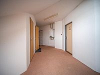 Prostor k podnikání v Havířově - DSC07343-HDR.jpg