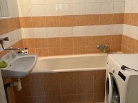 Pronájem bytu v rodinném domě v obci Staré Hamry - IMG_4611.JPG
