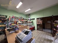 Prodej prostorného domu, s obchodními prostory , Bohumín- centrum, náměstí 435 m2 plochy - IMG_8706.JPG