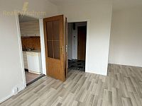 Prodej bytu 1+1, 33 m², osobní vlastnictví, Ostrava – Dubina, ul. Aloise Gavlase - 2.jpg