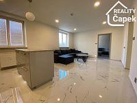 Pronájem bytu 2+kk, Ostrava-Poruba, Hlavní třída - Foto 6