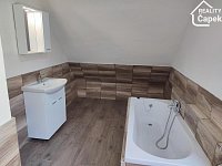 Pronájem bytu 2+1 v domě se zahradou, Dolní Lutyně - Foto 2