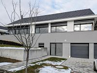 Podej samostatně stojícího RD 5+kk s garáží a zahradou