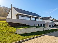 Podej samostatně stojícího RD 5+kk s garáží a zahradou