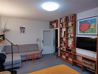 Zařízený byt 1+1 s balkónem v Brně blízko přehrady na ulici Fleischnerova - Foto 3