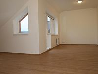 Pronájem cihlového bytu 2+kk s terasou v Brně - Řečkovicích - Foto 3