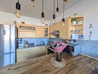 Prodej cihlového bytu 2+kk s terasou, Sedláčkova