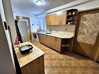 Rodinný dům 2+1 se zahradou a dvorem v centru Dačic - 12.jpg