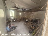 Rodinný dům 2+1 se zahradou a dvorem v centru Dačic - 28.jpg