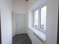 Prodej bytu 4+1 (108 m²) – centrum Jindřichova Hradce, ulice Sady - 11. Chodba.jpg