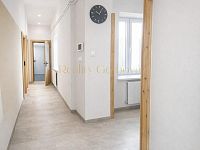 Prodej bytu 4+1 (108 m²) – centrum Jindřichova Hradce, ulice Sady - 18. Vhodba Vizualizace.jpg