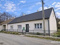 Prodej rodinného domu 149 m², pozemek 392 m² - 2.jpg