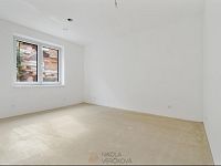 Prodej rodinného domu, Jaroměřice nad Rokytnou, ul. Floriánská - loz?nice.jpg