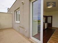 Prodej bytu 2+kk, 40,3m2, Farkašova ul., Praha  - Kyje - 15.jpg