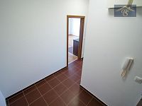 Prodej bytu 2+kk, 40,3m2, Farkašova ul., Praha  - Kyje - 8.jpg
