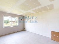 Prodej rodinného domu - novostavby 175 m2, pozemek 1121 m2 - Vetla-07142025_183628.jpg