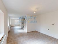 Prodej rodinného domu 137m2, pozemek 192m2, Horní Beřkovice - 10.jpg