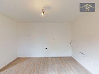 Prodej rodinného domu 137m2, pozemek 192m2, Horní Beřkovice - 14.jpg