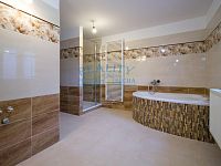 Prodej rodinného domu 137m2, pozemek 192m2, Horní Beřkovice - 15.jpg