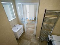 Pronájem bytu 2+kk, 41 m2, Černokostelecká, Praha - 10.jpg