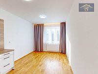 Pronájem bytu 2+kk, 41 m2, Černokostelecká, Praha - 4.jpg