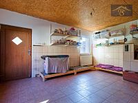 Prodej rodinného domu 130 m2, pozemek 1337m2, Chrášťany - Chotouň, okr. Kolín - 12.jpg