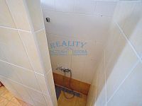 Prodej rodinného domu 130 m2, pozemek 1337m2, Chrášťany - Chotouň, okr. Kolín - 16.jpg