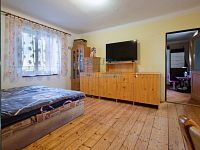 Prodej rodinného domu 130 m2, pozemek 1337m2, Chrášťany - Chotouň, okr. Kolín - 5.jpg