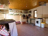 Prodej rodinného domu 130 m2, pozemek 1337m2, Chrášťany - Chotouň, okr. Kolín - IMG_8034.jpg