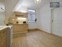 Pronájem bytu 2+1, 62m2, Železná, Ústí nad Labem - Neštěmice - 2.jpg