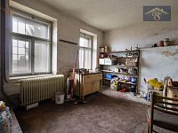 Prodej rodinného domu 190 m2, pozemek 422 m2, Nebužely - IMG_8479_hdr.jpg