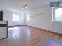 Prodej rodinného domu 204 m2, pozemek 690 m2 - 17.jpg