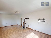 Prodej rodinného domu 204 m2, pozemek 690 m2 - 9.jpg