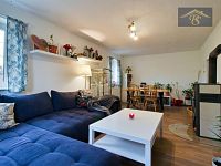 Prodej rodinného domu 204 m2, pozemek 690 m2 - IMG_8597_hdr.jpg