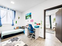 Rodinný dům 3+kk s velkou zahradou + možnost pronájmu skladových prostor - Pardubice_Hradistska-27.jpg