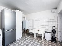 Rodinný dům 3+kk s velkou zahradou + možnost pronájmu skladových prostor - Pardubice_Hradistska-28.jpg