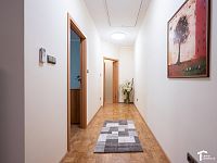 Pronájem bytu 3+kk, 92m2, centrum města - DSC_3947.jpg