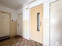 Pronájem bytu 2+1, OV, 63m2, centrum města - _DSC7383.JPG