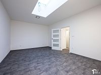 Pronájem bytu 2+kk, centrum města, 90m2 - DSC_4558.jpg