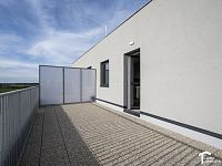 Pronájem novostavby 2+kk s terasou a parkovacím místem, 74,40m2, OV - _DSC6833.JPG