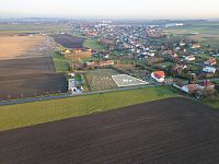 Nabídka prodeje stavebního pozemku – Dolní Ředice, okres Pardubice - DJI_0792-Edit.jpg