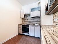 byt 2+kk, 49 m2, OV, Trnová - Pardubice - DSC_4539-Edit.jpg